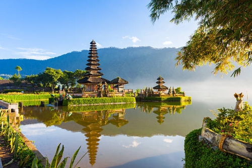 Ingin Liburan yang Luar Biasa? Temukan 6 Tempat Wisata Terkenal di Indonesia!